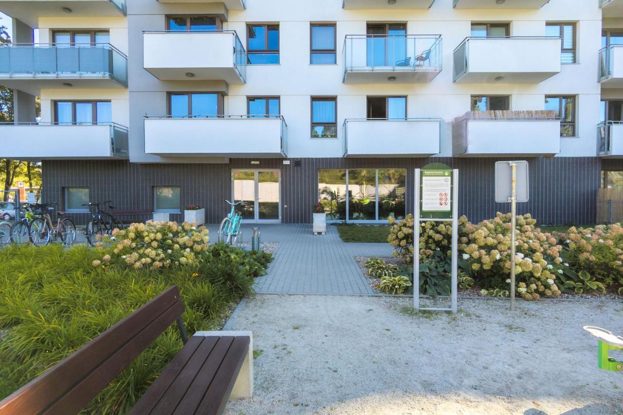 Modern Apartment With Balcony By Noclegi Renters Danzica Esterno foto